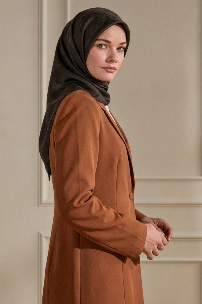 Acı Kahve Monogram Desen Mercan Eşarp - 1