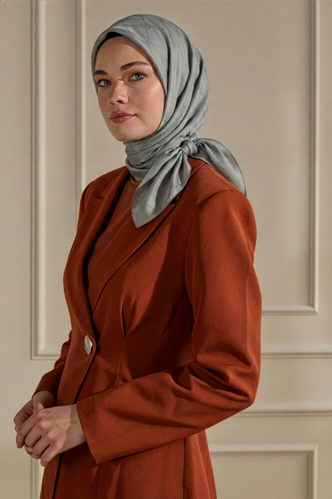 Aura Monogram Desen Mercan Eşarp - 1