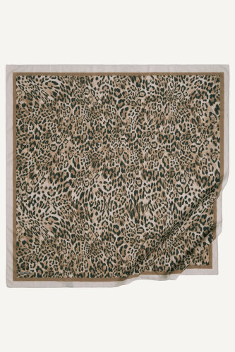 Bej Leopar Desenli Kraş Eşarp (1)