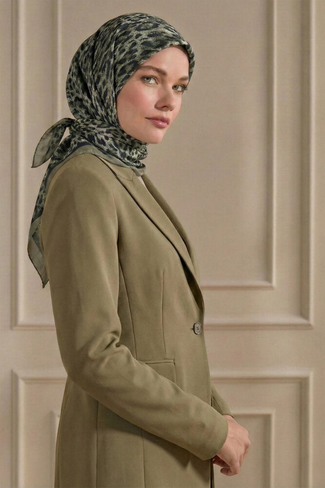 Çağla Leopar Desenli Kraş Eşarp - 1