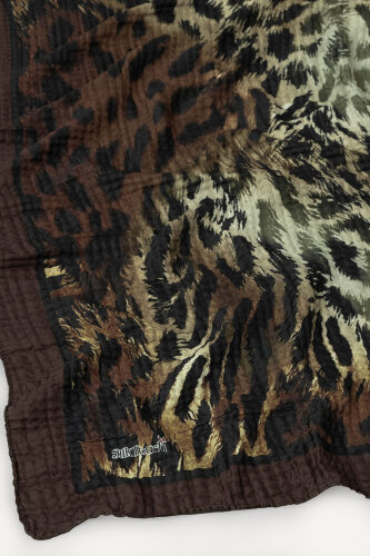 Çikolata Leopar Desenli Müslin Şal (1)