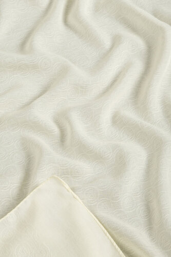 Ekru Piramit Monogram Desen Mercan Şal (1)