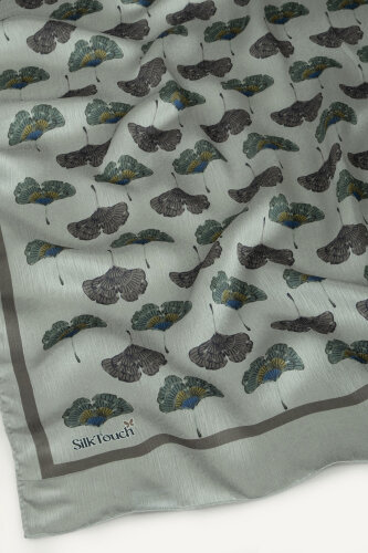 Gümüş Yonca Desenli İdol Vual Şal (1)